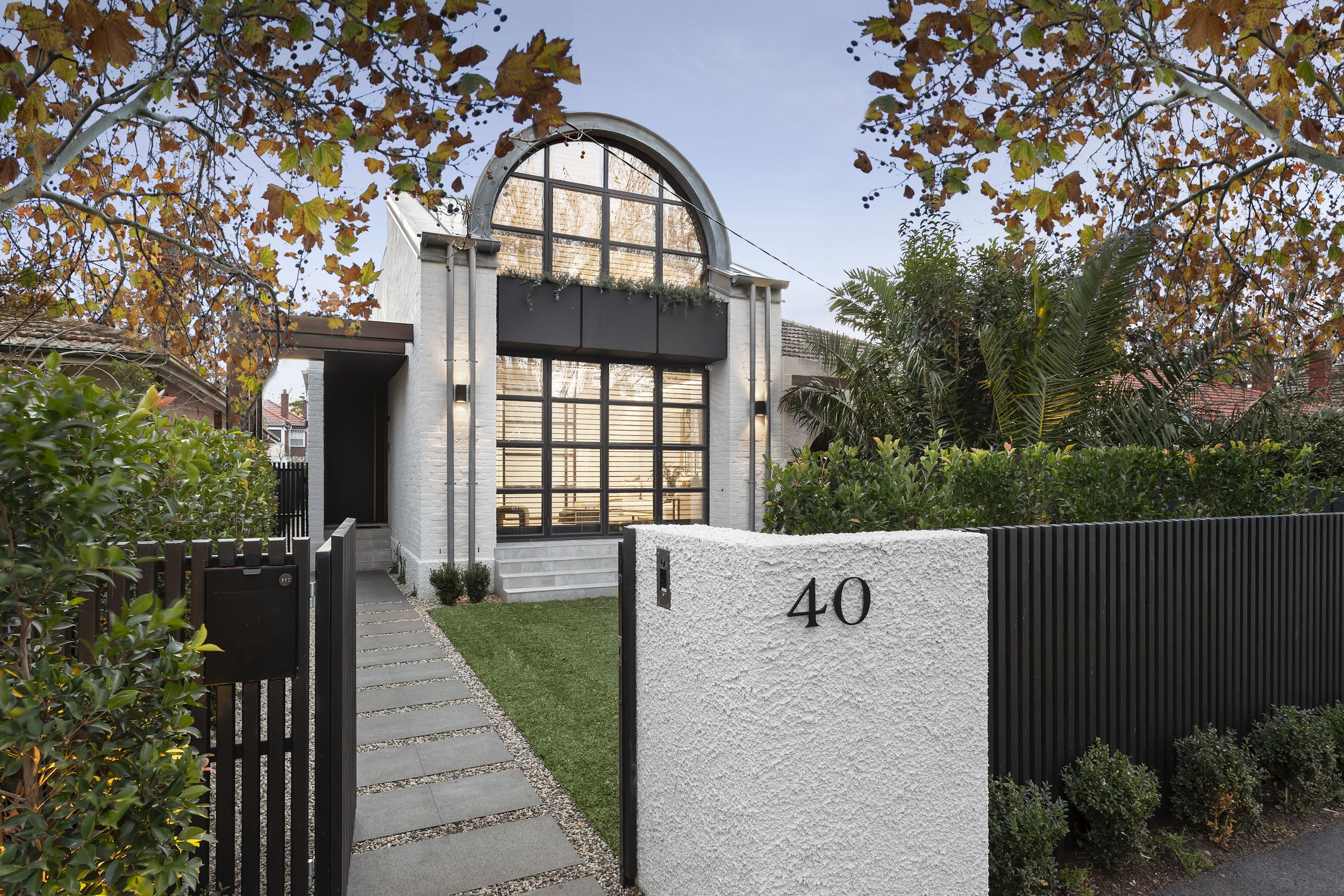 40_Goldsmith_385